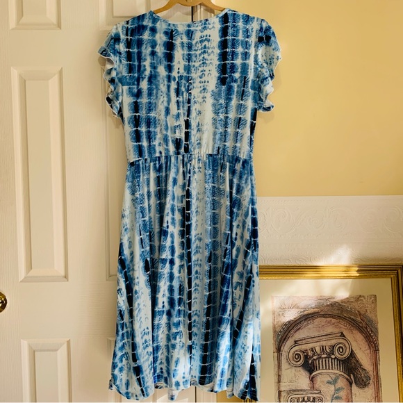 NEW Blue & White Boxed Tie Dye Ruffle Sleeve Button Up Dress Size Large - Picture 11 of 11